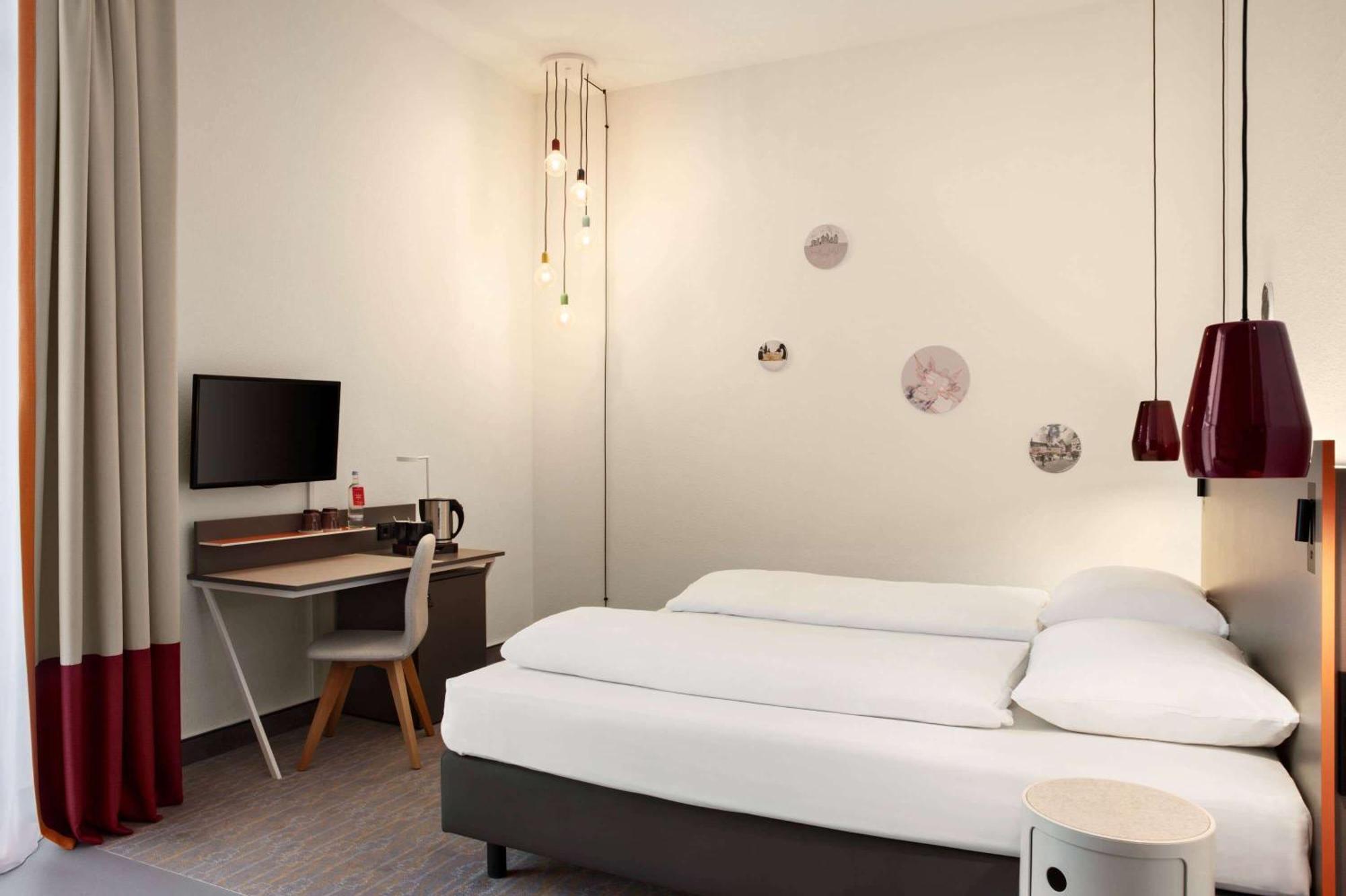 Vienna House Easy By Wyndham Trier Hotel Exterior photo