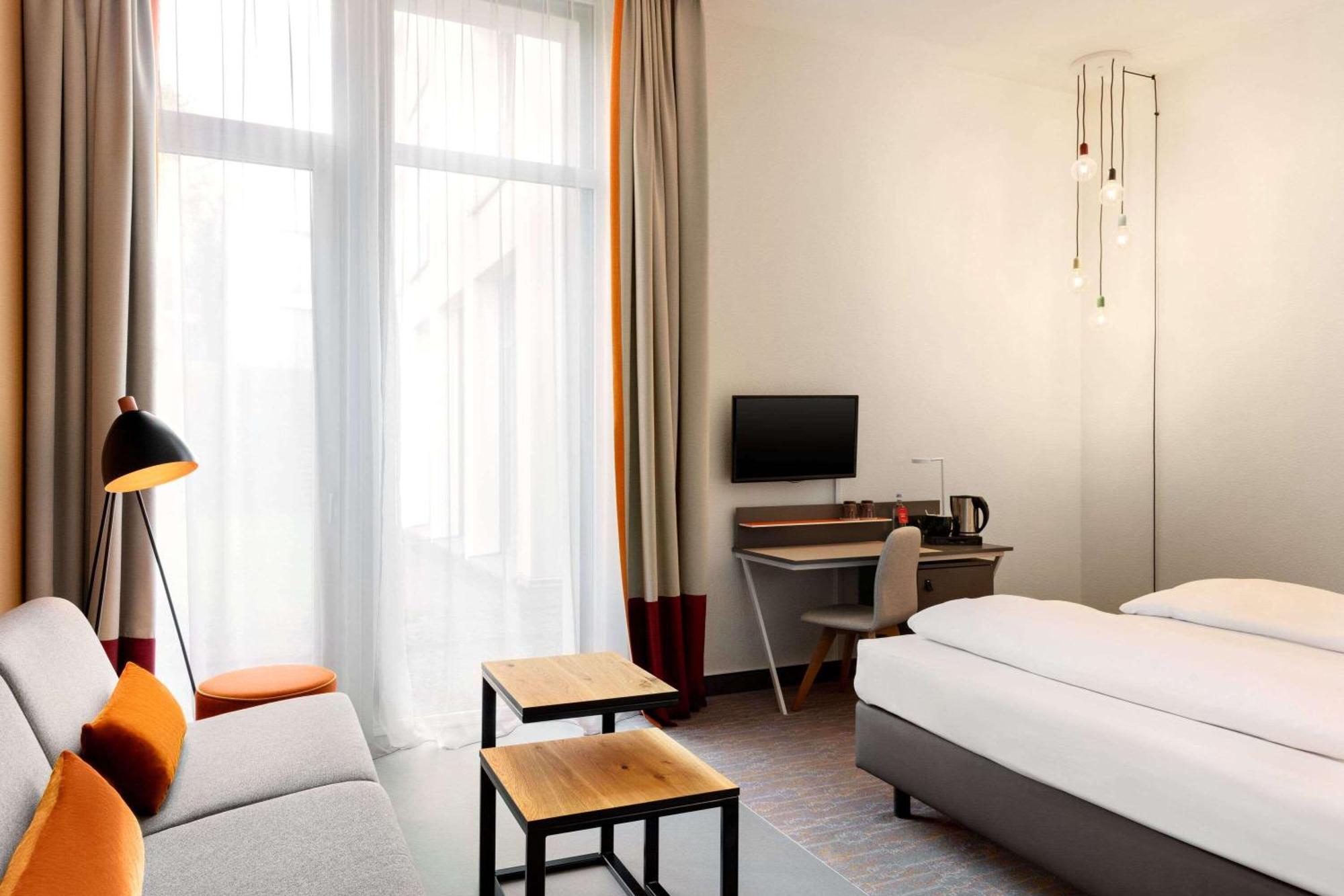 Vienna House Easy By Wyndham Trier Hotel Exterior photo