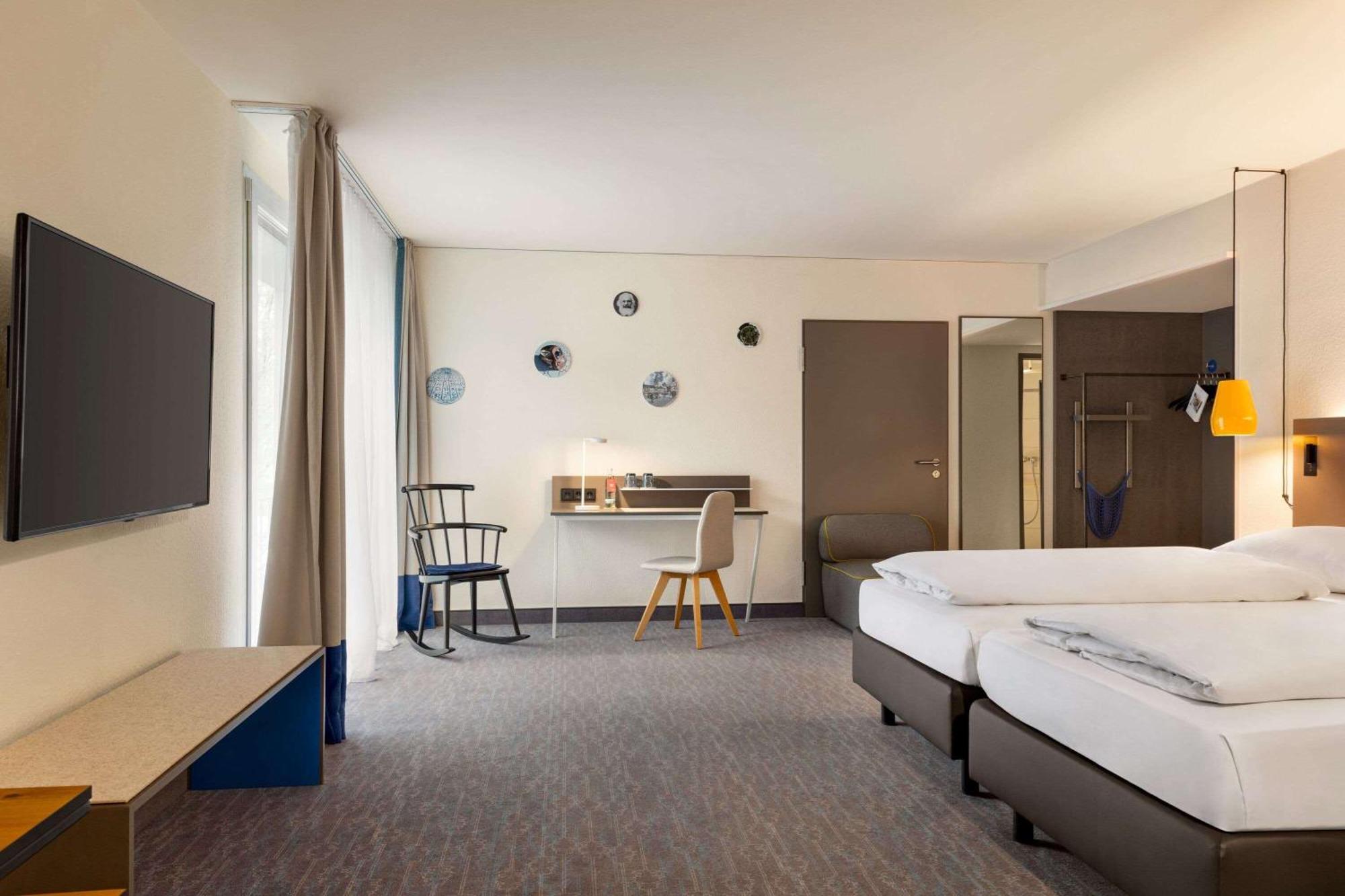 Vienna House Easy By Wyndham Trier Hotel Exterior photo