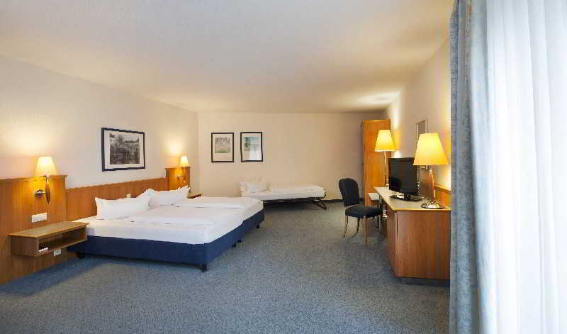 Vienna House Easy By Wyndham Trier Hotel Exterior photo
